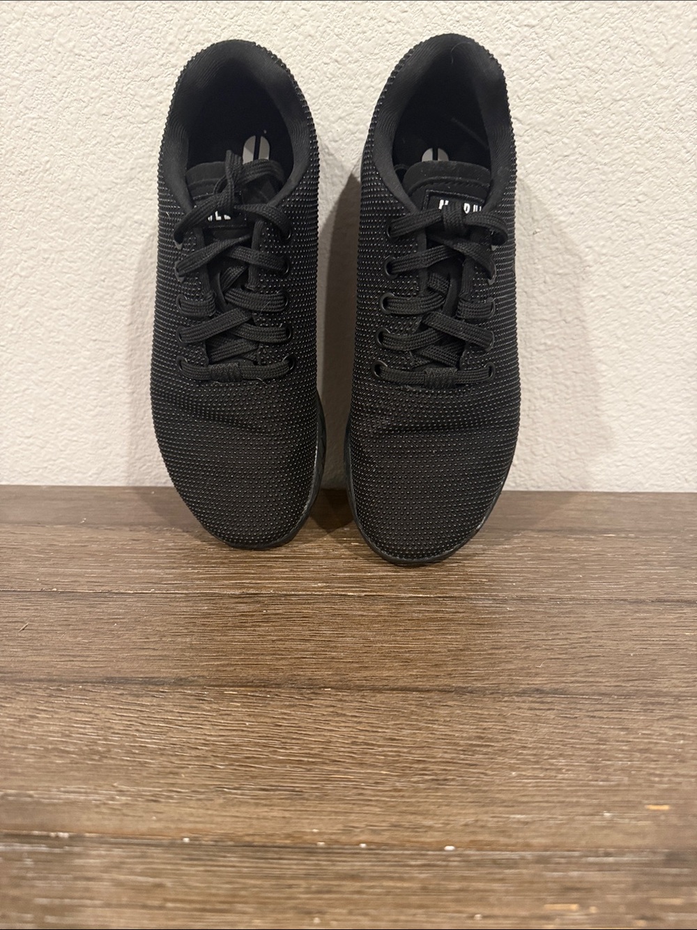 NOBULL Black Low-Profile Mesh Training Sneakers- Never worn - Picture 2 of 6